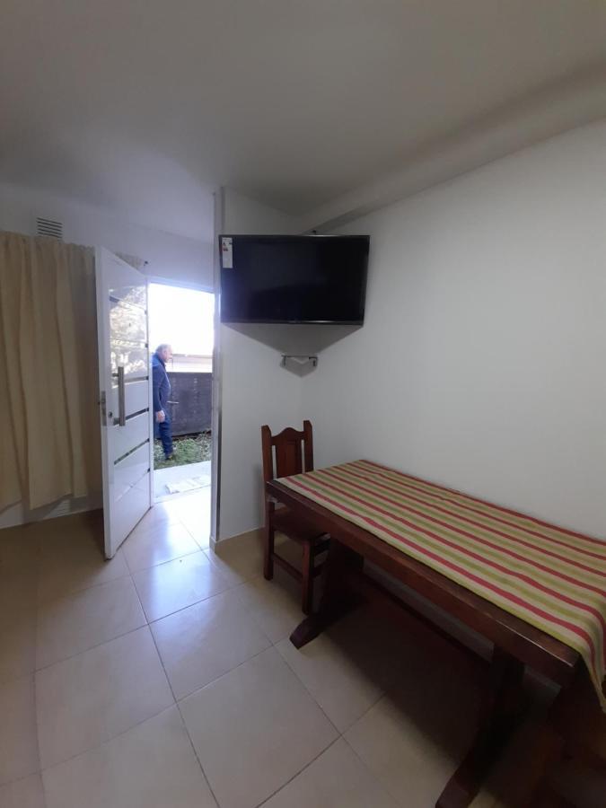 Monsenor Fagnano 592 "B" Apartment Ushuaia Bagian luar foto