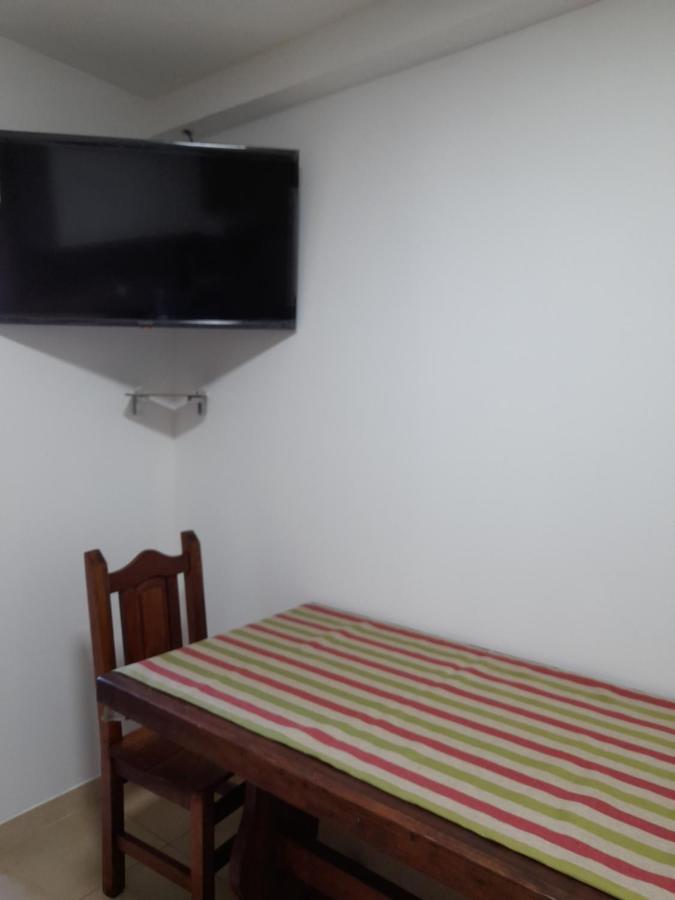Monsenor Fagnano 592 "B" Apartment Ushuaia Bagian luar foto