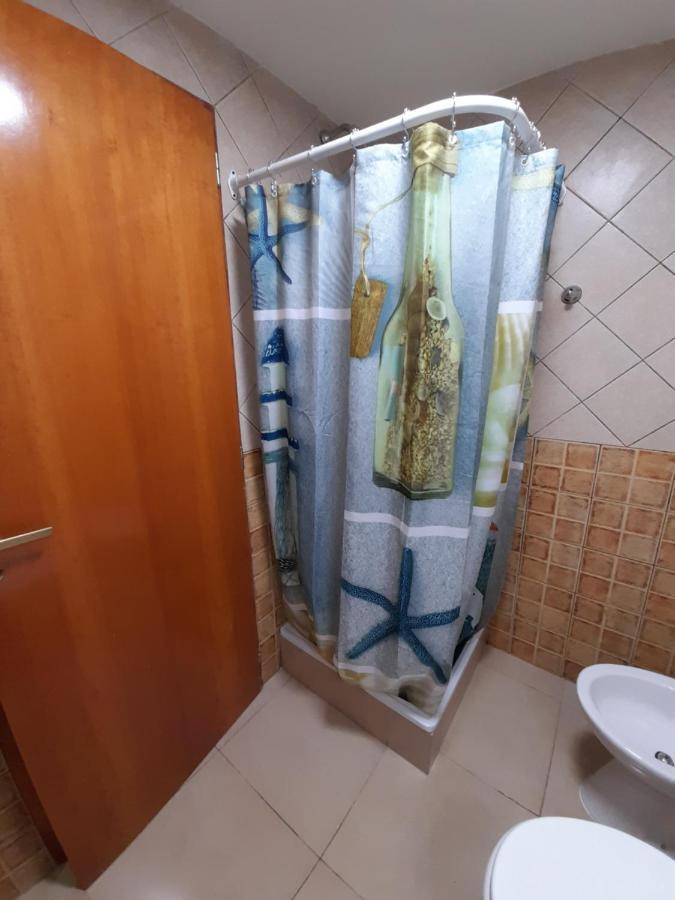 Monsenor Fagnano 592 "B" Apartment Ushuaia Bagian luar foto